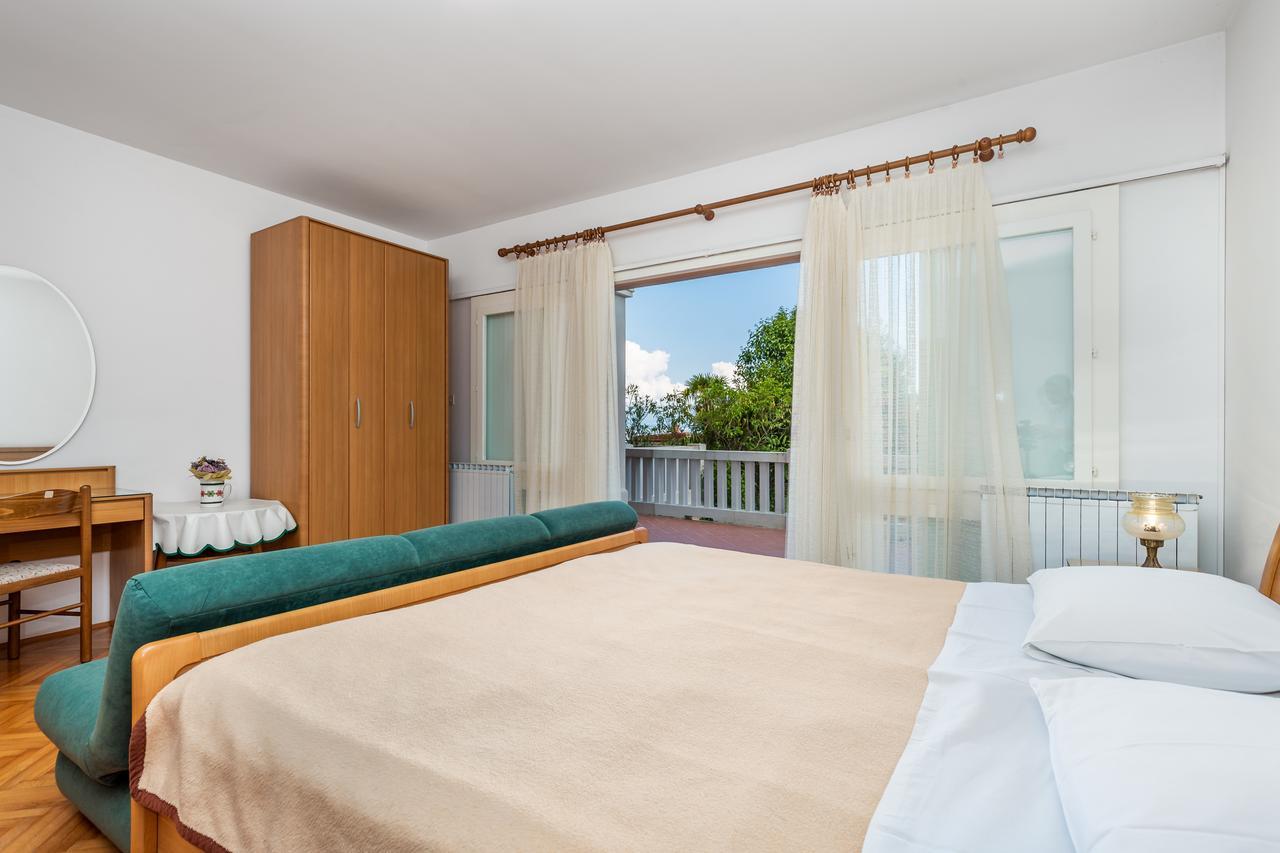Rona Apartments Ani Ičići Εξωτερικό φωτογραφία