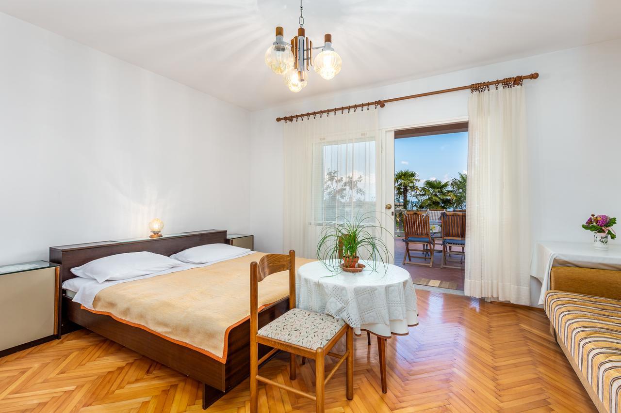 Rona Apartments Ani Ičići Εξωτερικό φωτογραφία