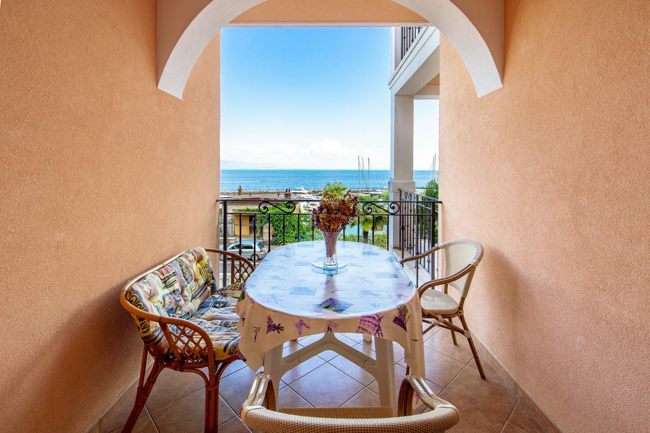 Rona Apartments Ani Ičići Εξωτερικό φωτογραφία