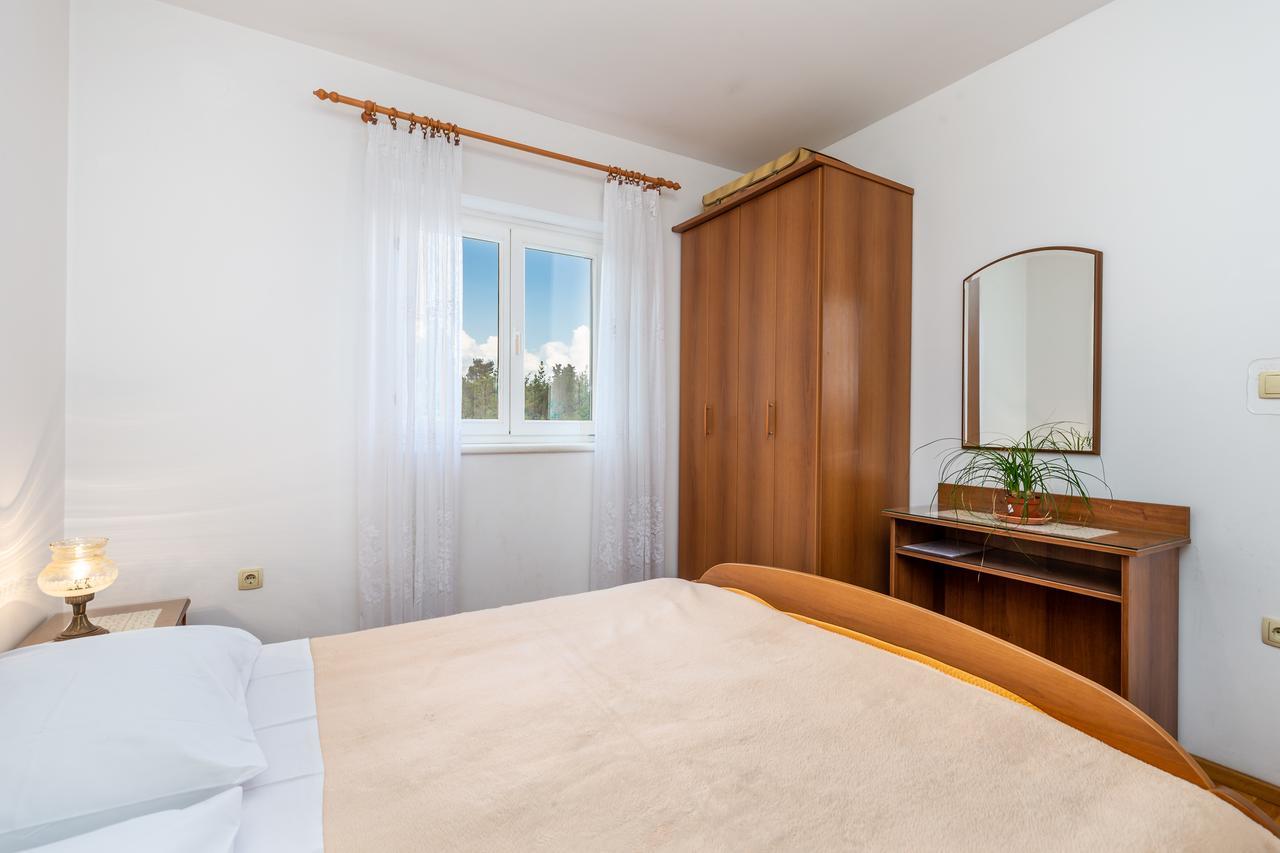 Rona Apartments Ani Ičići Εξωτερικό φωτογραφία